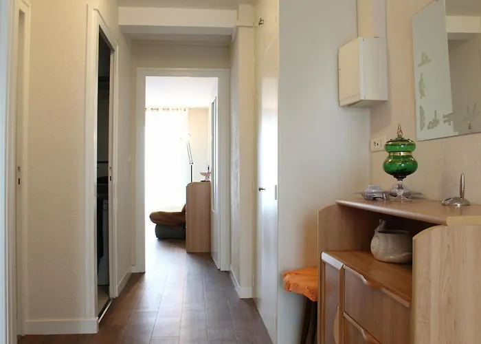 T2 6 Pers Avec Balcon, A Deux Pas De La Et Des Commerces - - Fr-1-245-136 La Baule-Escoublac